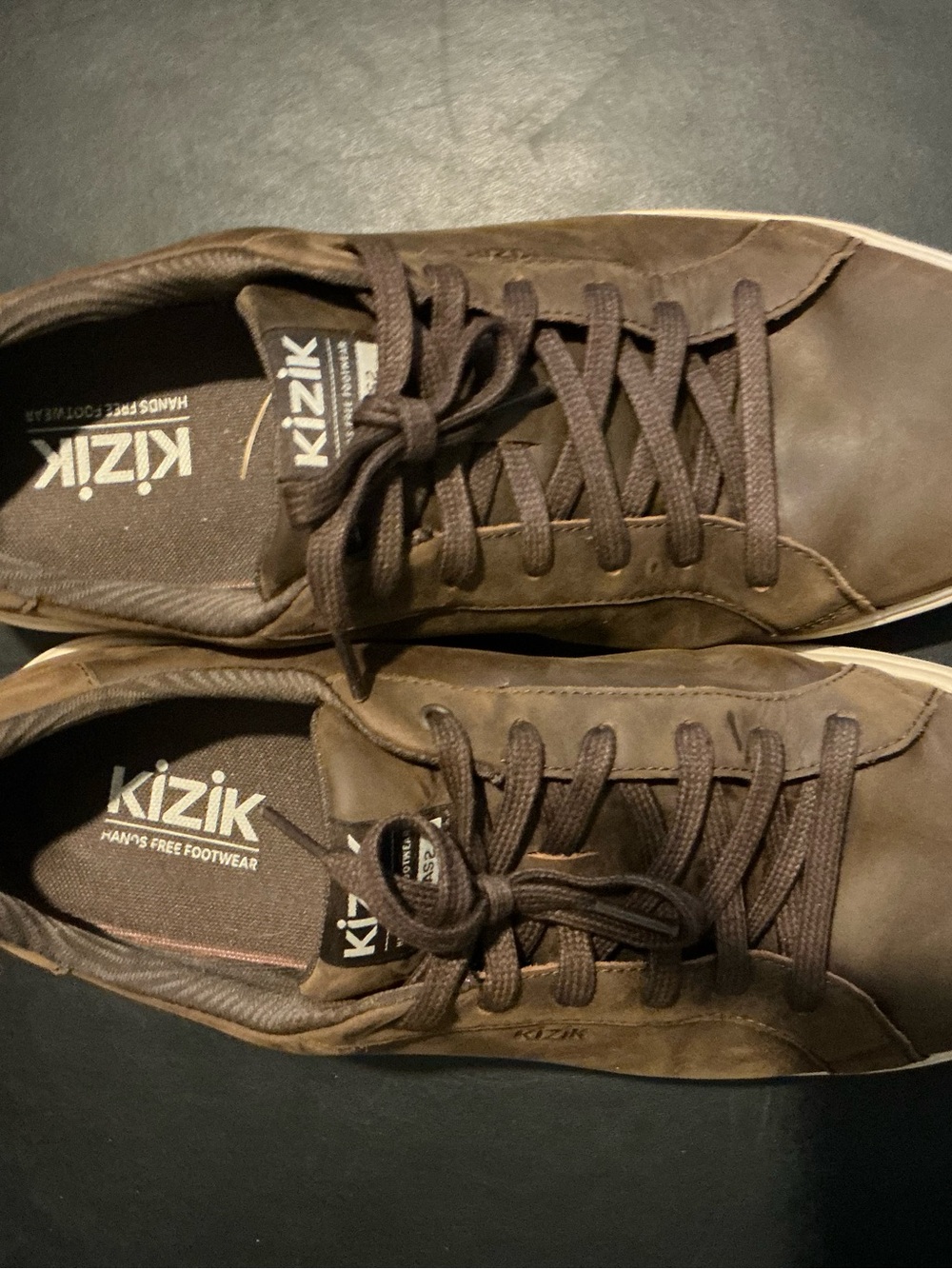 Kizik Men’s Brown Casual Lace-Up Sneakers